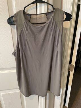 lululemon athletica Sleeveless Mesh-Panel Tank - Taupe Gray